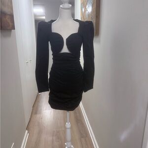 Elegant Black Long Sleeve Dress